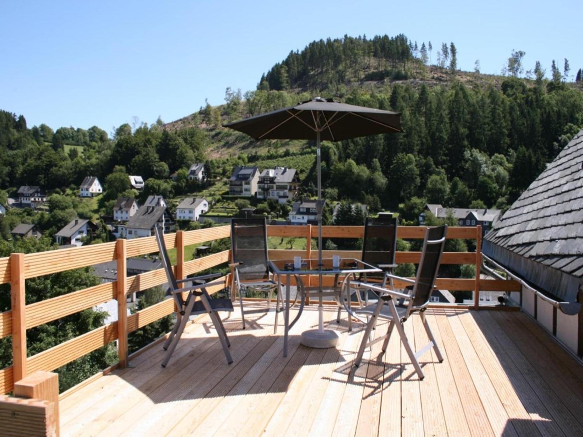 Large Holiday Home In Willingen With Private Garden And Several Terraces 外观 照片